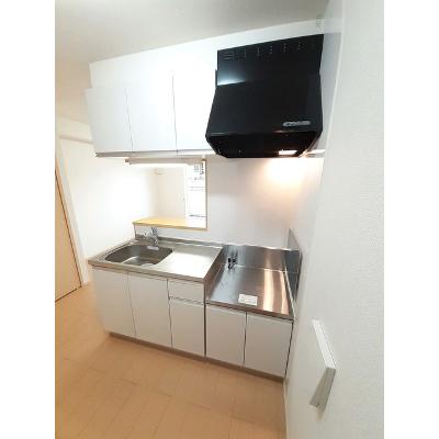ファールラート　Ⅰ 202【管理NO：1-017194701-02020】 ★家具家電は申し込み後に搬入しますの物件写真3