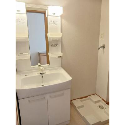 サフラン 105【管理NO：1-015016701-01040】 ★家具家電は申し込み後に搬入します 2026年07月中旬入居可能の物件写真6