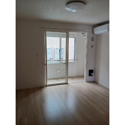サンリベール 102【管理NO：1-028546601-01020】 ★家具家電は申し込み後に搬入します★の物件写真2