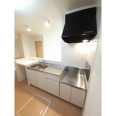 サニースクエアⅡ 103【管理NO：1-020290802-01030】 ★家具家電は申し込み後に搬入します★の物件写真3