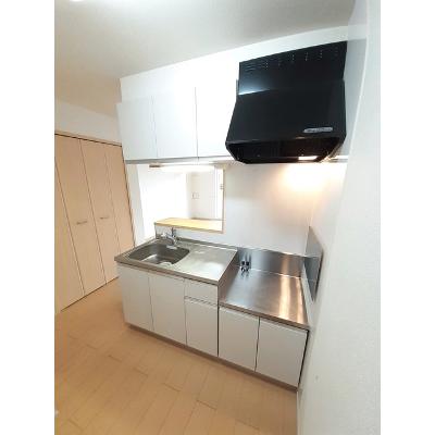 マリーナ・ヴィラ　Ⅰ 103【管理NO：1-017307201-01030】 ★家具家電は申し込み後に搬入しますの物件写真3