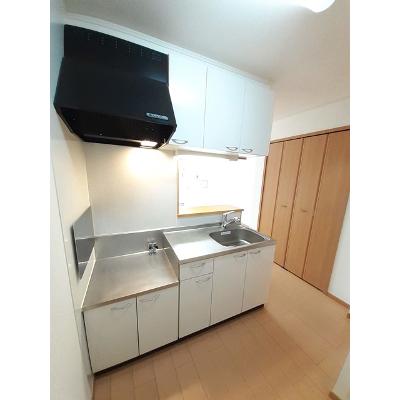 エスポワール　Ｂ棟 102【管理NO：1-015348502-01020】 ★家具家電は申し込み後に搬入しますの物件写真3