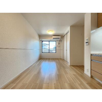 クラールⅢ 202【管理NO：1-027378001-02020】 ★家具家電は申し込み後に搬入します★の物件写真2
