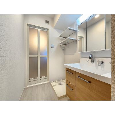クラールⅢ 202【管理NO：1-027378001-02020】 ★家具家電は申し込み後に搬入します★の物件写真6