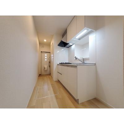 ユーフォリア 105【管理NO：1-026625801-01050】 ★家具家電は申し込み後に搬入します★の物件写真3