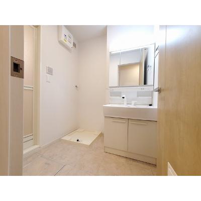 apartment 宮城県白石市郡山字平成７８番地１ 

↓地図はこちらから