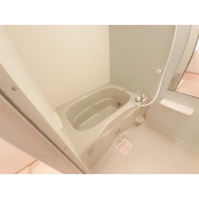 エアリー・ハウスⅢ 203【管理NO：1-016671401-02030】 ★家具家電は申し込み後に搬入しますの物件写真4