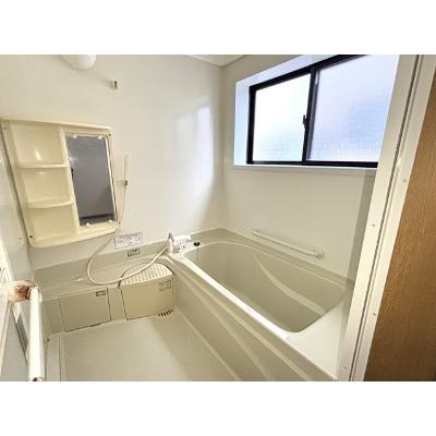 サンファミリーＤ D-2【管理NO：1-099261101-01020】 ★家具家電は申し込み後に搬入しますの物件写真4