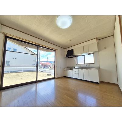 サンファミリーＣ C-1【管理NO：1-099260901-01010】 ★家具家電は申し込み後に搬入しますの物件写真3