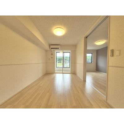 シャトー桜 103【管理NO：1-027729901-01030】 ★家具家電は申し込み後に搬入しますの物件写真2