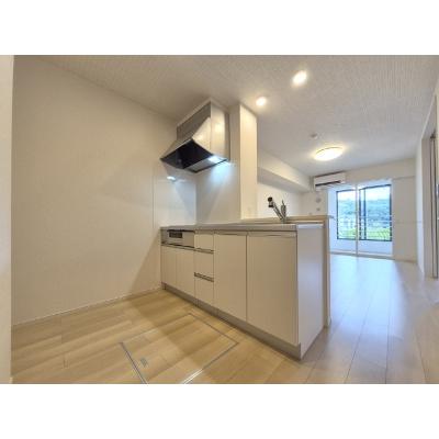 シャトー桜 102【管理NO：1-027729901-01020】 ★家具家電は申し込み後に搬入しますの物件写真3