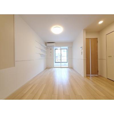 エレガンシア　Ⅱ 103【管理NO：1-025648801-01030】 ★家具家電は申し込み後に搬入します★の物件写真2