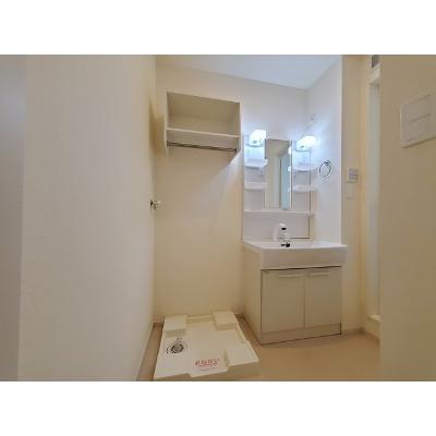 アーバンハイツⅢ 102【管理NO：1-022006301-01020】 ★家具家電は申し込み後に搬入します★の物件写真6