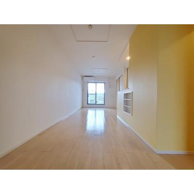 四季彩館Ａ 203【管理NO：1-021968501-02030】 ★家具家電は申し込み後に搬入しますの物件写真2