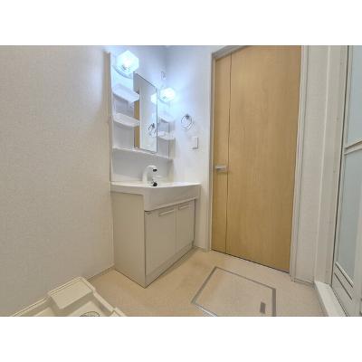 グランドソレーユⅢ 201【管理NO：1-021731302-02010】 ★家具家電は申し込み後に搬入します★の物件写真6