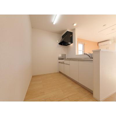 コンフォルト　サクラⅡ 204【管理NO：1-021364002-02040】 ★家具家電は申し込み後に搬入します★の物件写真3