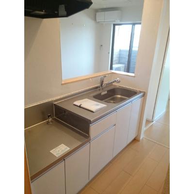 セイバリー　Ⅵ 203【管理NO：1-021124002-02030】 ★家具家電は申し込み後に搬入します★の物件写真3