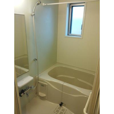 セイバリー　Ⅵ 203【管理NO：1-021124002-02030】 ★家具家電は申し込み後に搬入します★の物件写真4