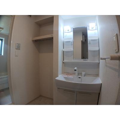 プルメリア 101【管理NO：1-021073401-01010】 ★家具家電は申し込み後に搬入します★の物件写真6