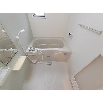 フロントリヴァーＢ 203【管理NO：1-019975402-02030】 ★家具家電は申し込み後に搬入します★の物件写真4