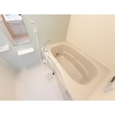 グラン・ベルⅠ 202【管理NO：1-019324401-02020】 ★家具家電は申し込み後に搬入します★の物件写真4