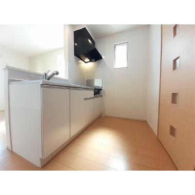メビウス 204【管理NO：1-019014601-02040】 ★家具家電は申し込み後に搬入します★の物件写真3
