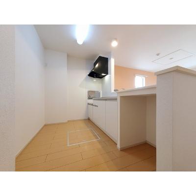 カウベルⅡ 103【管理NO：1-018558002-01030】 ★家具家電は申し込み後に搬入します★の物件写真3