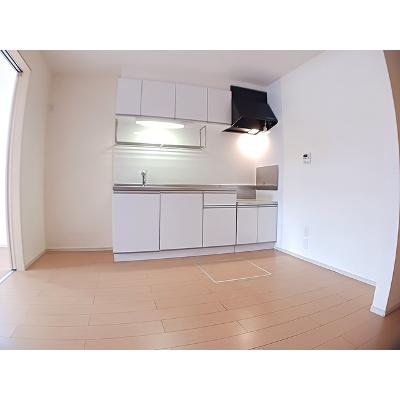 イリーデ　Ⅱ 101【管理NO：1-017818602-01010】 ★家具家電は申し込み後に搬入します★の物件写真3