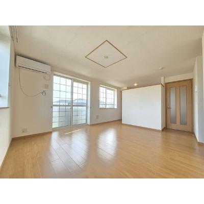 メゾンドゥー・ａｙｕ　Ⅲ 204【管理NO：1-013229901-02040】 ★家具家電は申し込み後に搬入します★の物件写真2