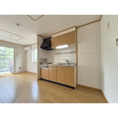 桜ハイツ 201【管理NO：1-011556001-02010】 ★家具家電は申し込み後に搬入します★の物件写真3