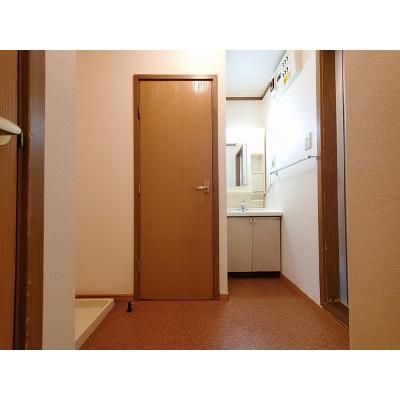 クレストール光陽 203【管理NO：1-007699401-02030】 ★家具家電は申し込み後に搬入します★の物件写真6