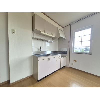 コーポムロバ参番館 203【管理NO：1-007243703-02030】 ★家具家電は申し込み後に搬入しますの物件写真3