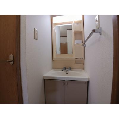 コーポムロバ参番館 203【管理NO：1-007243703-02030】 ★家具家電は申し込み後に搬入しますの物件写真6