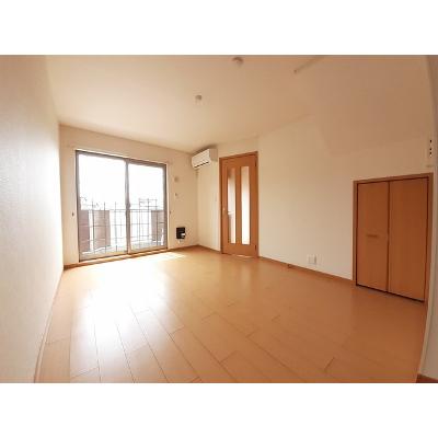 フローラルハイツⅢ 103【管理NO：1-014887401-01030】 ★家具家電は申し込み後に搬入しますの物件写真2