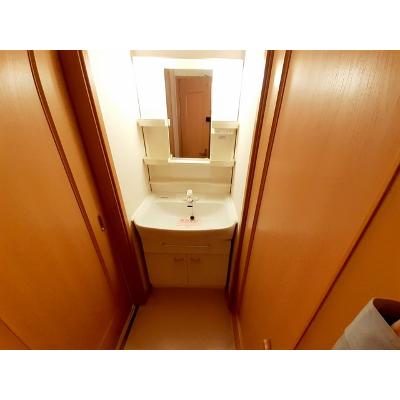 フローラルハイツⅢ 103【管理NO：1-014887401-01030】 ★家具家電は申し込み後に搬入しますの物件写真6
