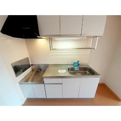 アリーヴィオⅡ　ｅａｓｔ 203【管理NO：1-016397702-02030】 ★家具家電は申し込み後に搬入しますの物件写真3