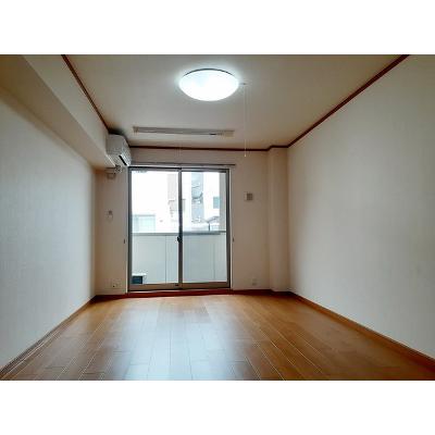 フィオーレ 105【管理NO：1-014267001-01040】 ★家具家電は申し込み後に搬入します 2026年07月下旬入居可能の物件写真2