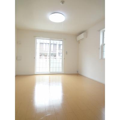 ローレルパークＡ 103【管理NO：1-017978301-01030】 ★家具家電は申し込み後に搬入します★の物件写真2