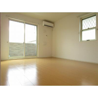 ベルフルール 101【管理NO：1-021203301-01010】 ★家具家電は申し込み後に搬入します★の物件写真2