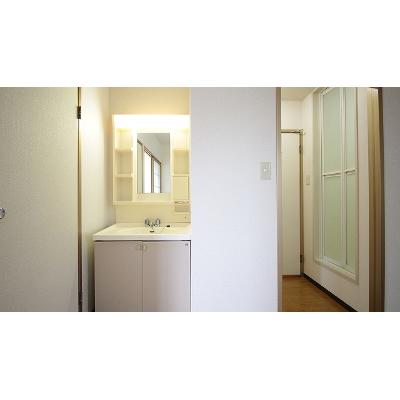 ＭＣＭ 201【管理NO：1-006698201-02010】 ★家具家電は申し込み後に搬入します 2026年07月下旬入居可能の物件写真6