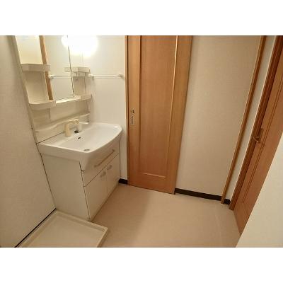 サニーイーストＢ 301【管理NO：1-014012701-03010】 ★家具家電は申し込み後に搬入します★の物件写真6