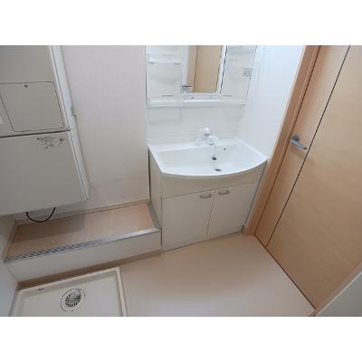 サンフラワー 203【管理NO：1-019110801-02030】 ★家具家電は申し込み後に搬入します★の物件写真6