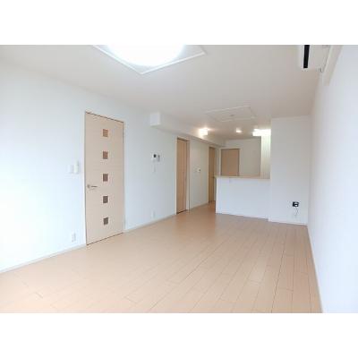 Ｓｅｅｍａ光 102【管理NO：1-019018501-01020】 ★家具家電は申し込み後に搬入します★の物件写真2