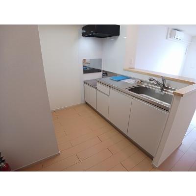 Ｓｅｅｍａ光 102【管理NO：1-019018501-01020】 ★家具家電は申し込み後に搬入します★の物件写真3