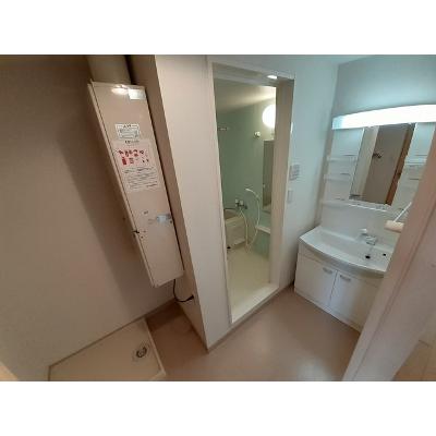 Ｓｅｅｍａ光 102【管理NO：1-019018501-01020】 ★家具家電は申し込み後に搬入します★の物件写真6