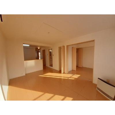 セレーノ　Ｂ・Ｆ 202【管理NO：1-018470501-02020】 2026年07月中旬入居可能の物件写真2