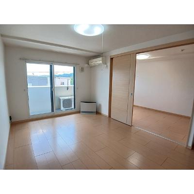 サンリット・かむい 302【管理NO：1-015917701-03020】 ★家具家電は申し込み後に搬入します★の物件写真2