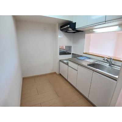 サンリット・かむい 302【管理NO：1-015917701-03020】 ★家具家電は申し込み後に搬入します★の物件写真3
