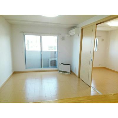 サンリット・かむい 202【管理NO：1-015917701-02020】 ★家具家電は申し込み後に搬入します★ ★2026年11月中旬入居可能★の物件写真2