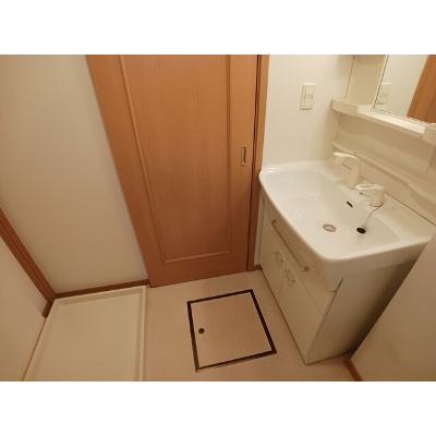 apartment 北海道滝川市泉町２６４番地２ 

↓地図はこちらから